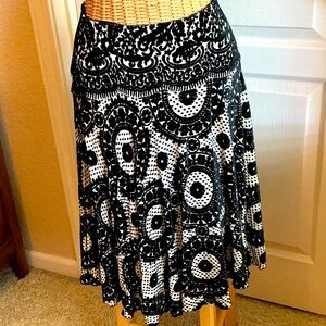 Diane Von Furstenberg Burn-out Velvet  Black and Ivory A-Line Skirt
